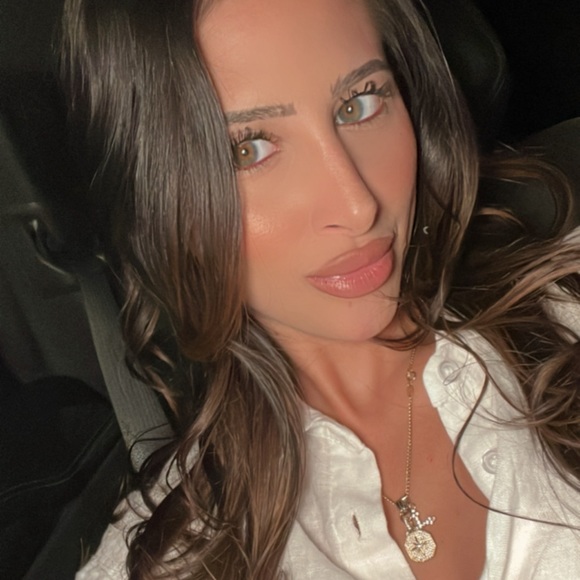 lizzyynunez